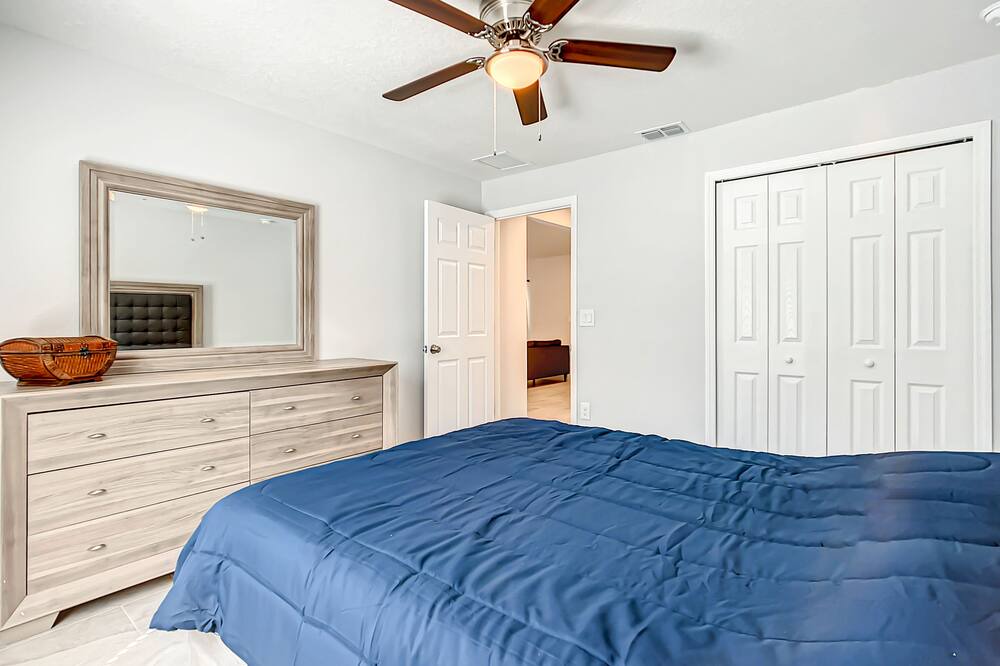 Photo of Bedroom in Summerfield