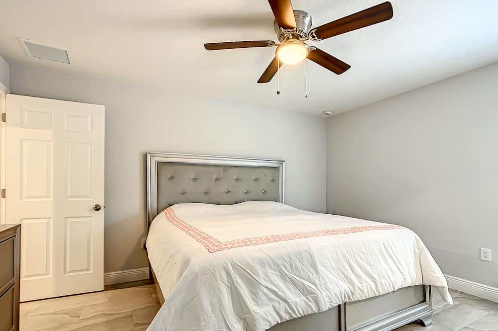 Photo of Bedroom in Summerfield