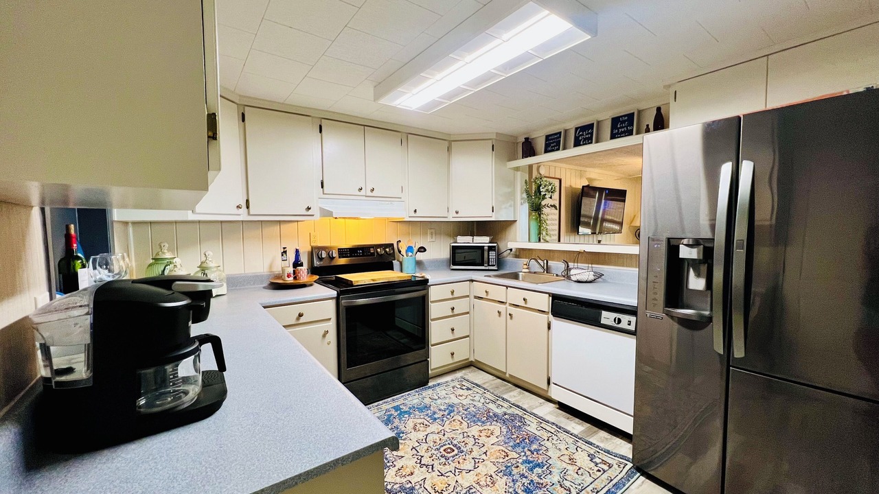 Photo of Kitchen in Keaton Beach