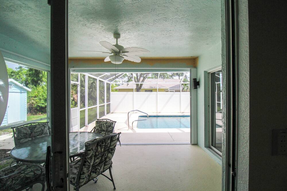 Photo of Outdoor in Gulf Cove