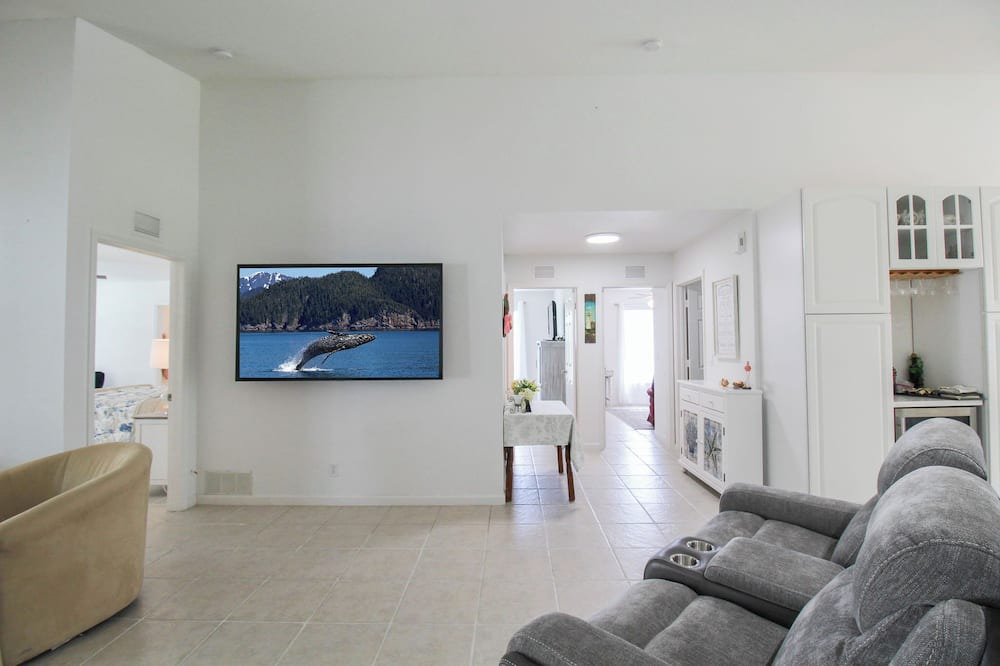 Photo of Others in Gulf Cove