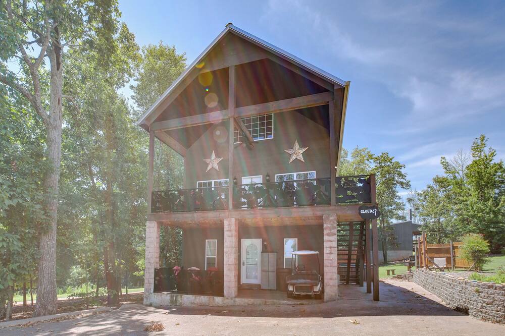 Photo of Outdoor in Bryant