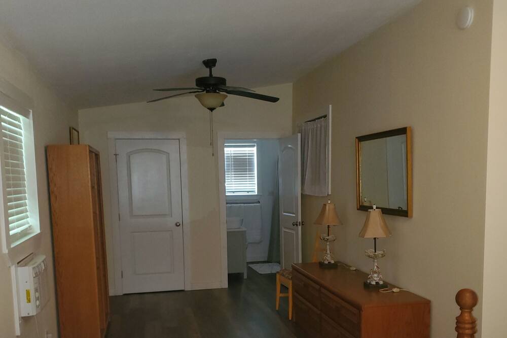 Photo of Bedroom in Mount Pleasant