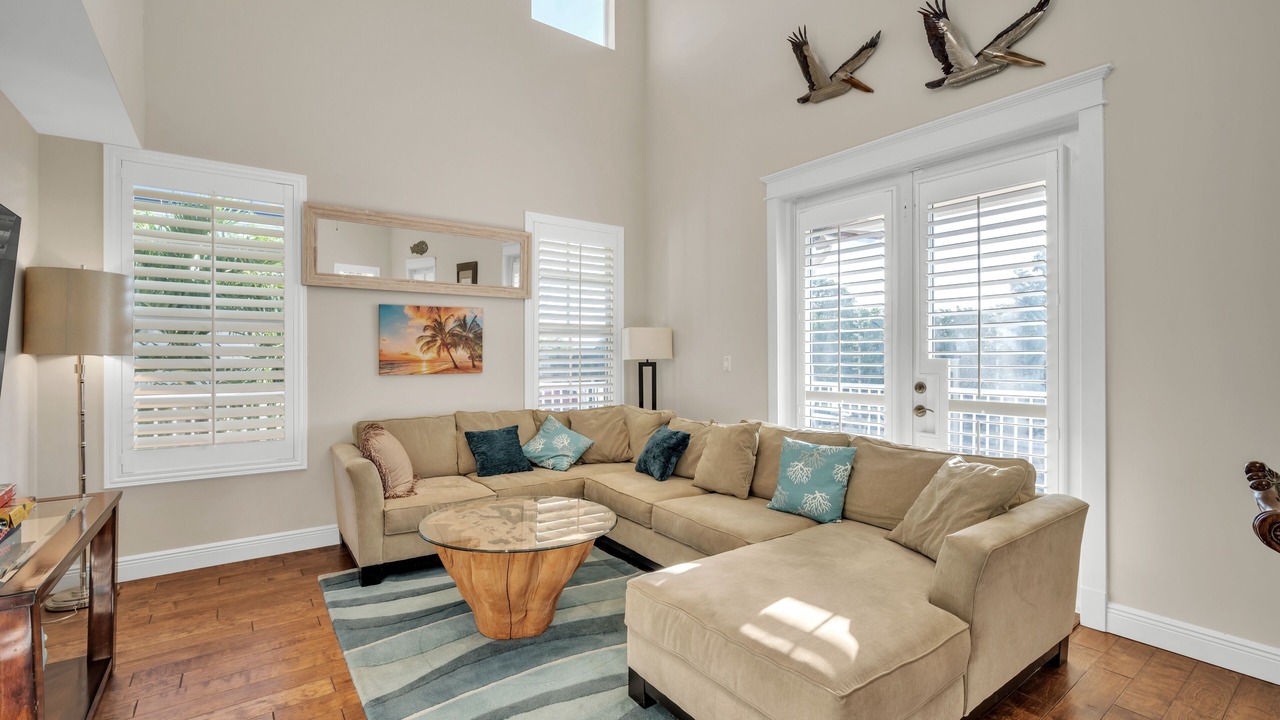 Photo of Livingroom in Indian Waterways