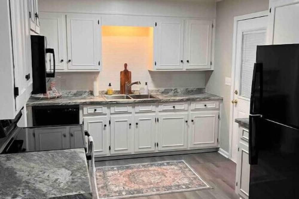 Photo of Kitchen in Tuscaloosa