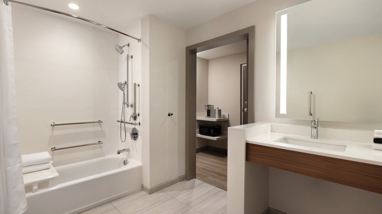 Photo of Bedroom in Port Canaveral