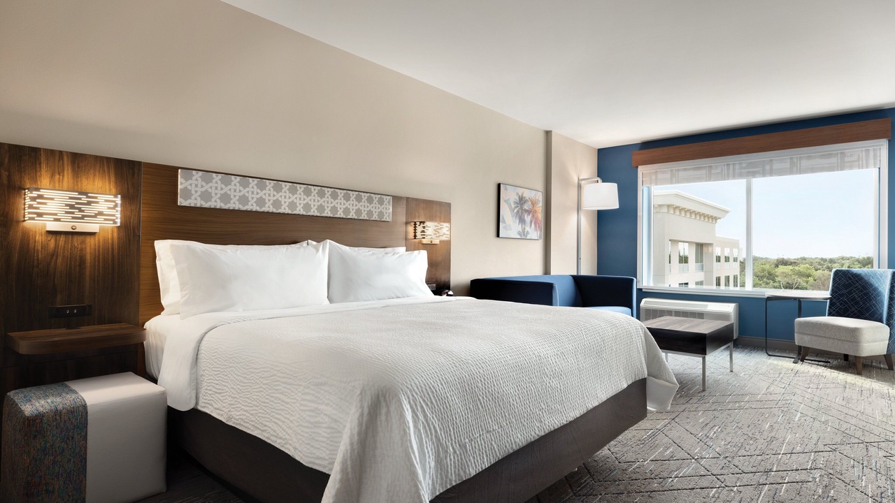 Photo of Bedroom in Port Canaveral