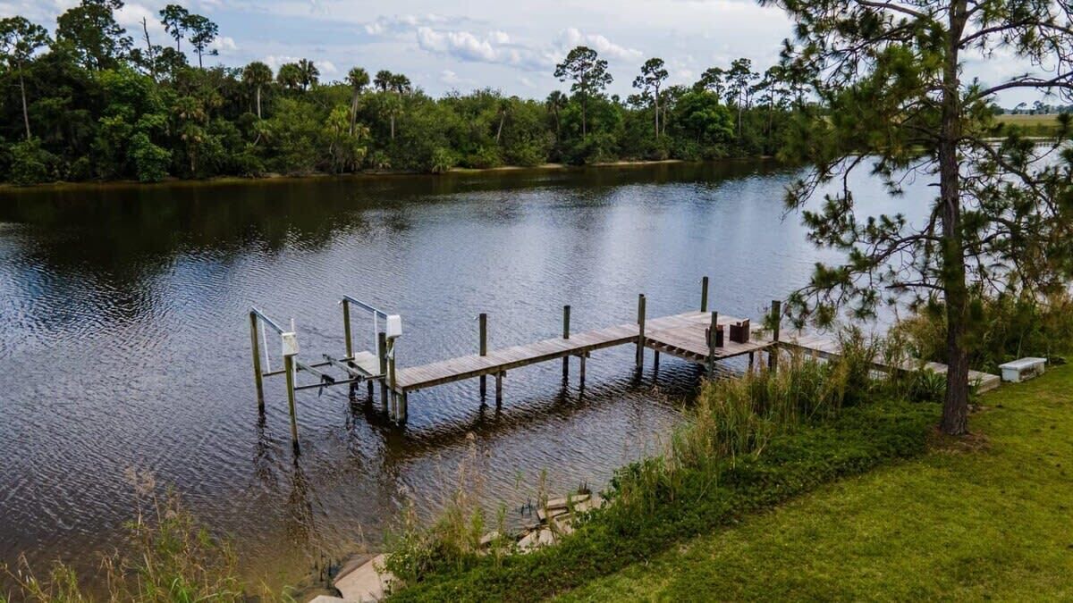 Photo of Outdoor in Palm City