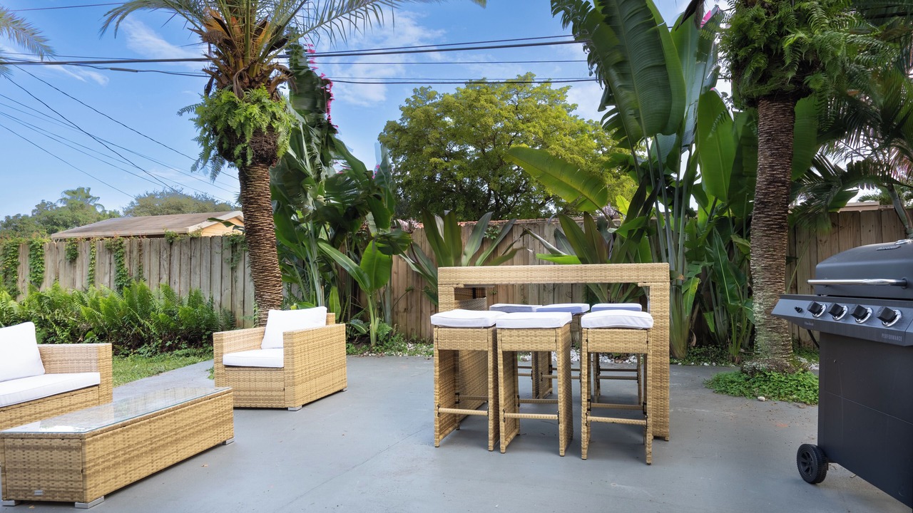 Photo of Outdoor in El Portal