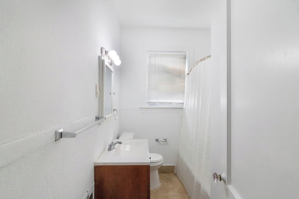 Photo of Bathroom in Southside