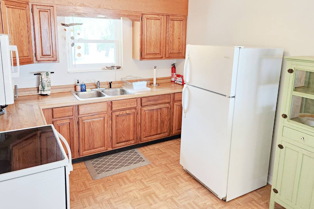 Photo of Kitchen in Eastpoint