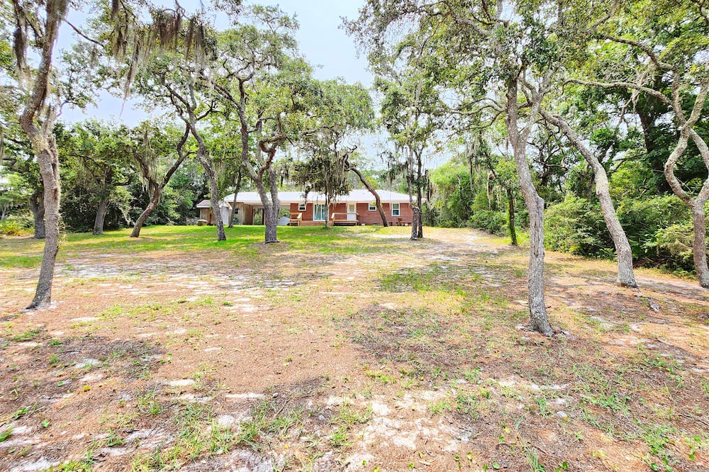 Photo of Outdoor in Eastpoint
