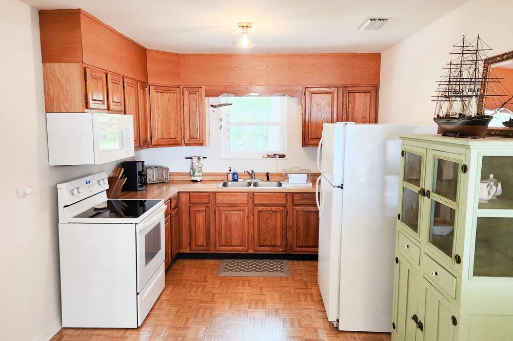 Photo of Kitchen in Eastpoint