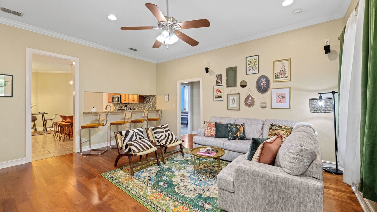 Photo of Livingroom in Tallahassee