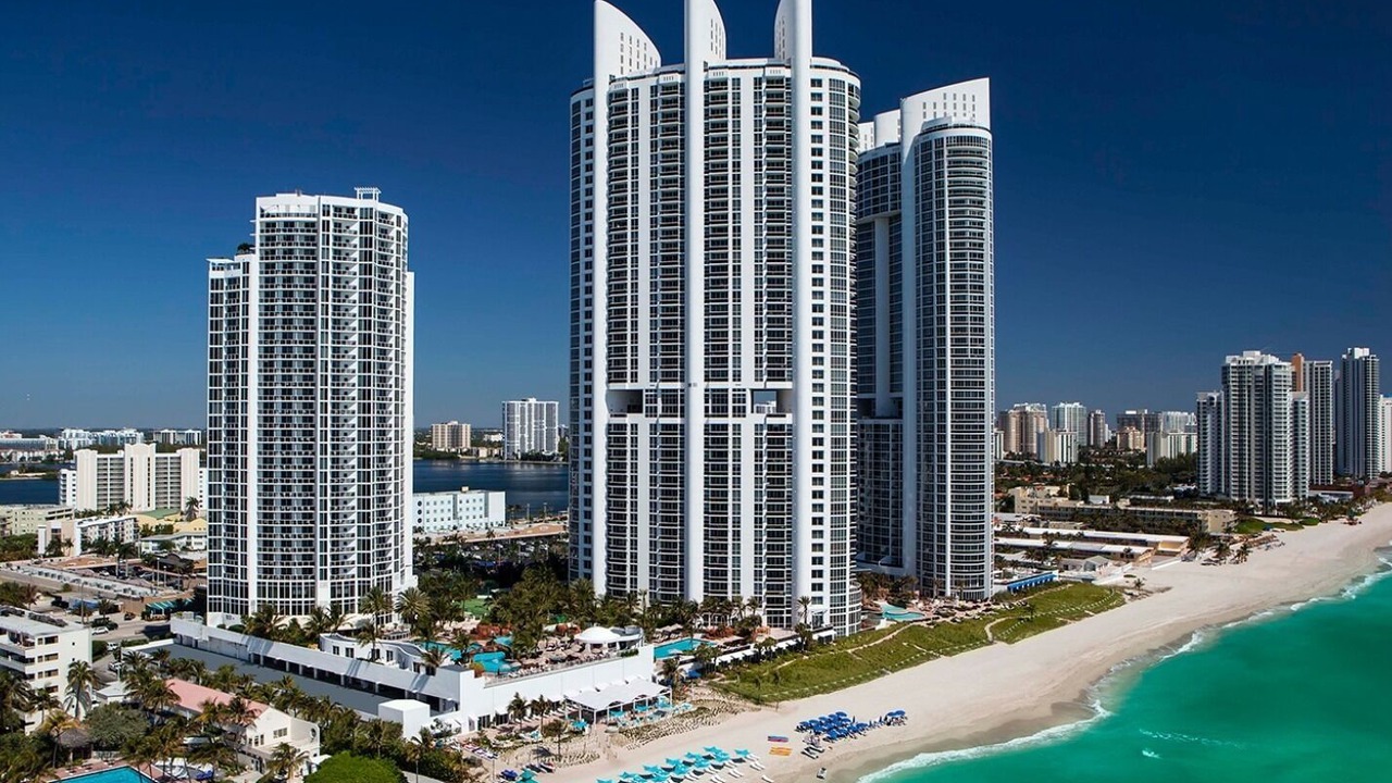 Photo of Others in Sunny Isles Beach