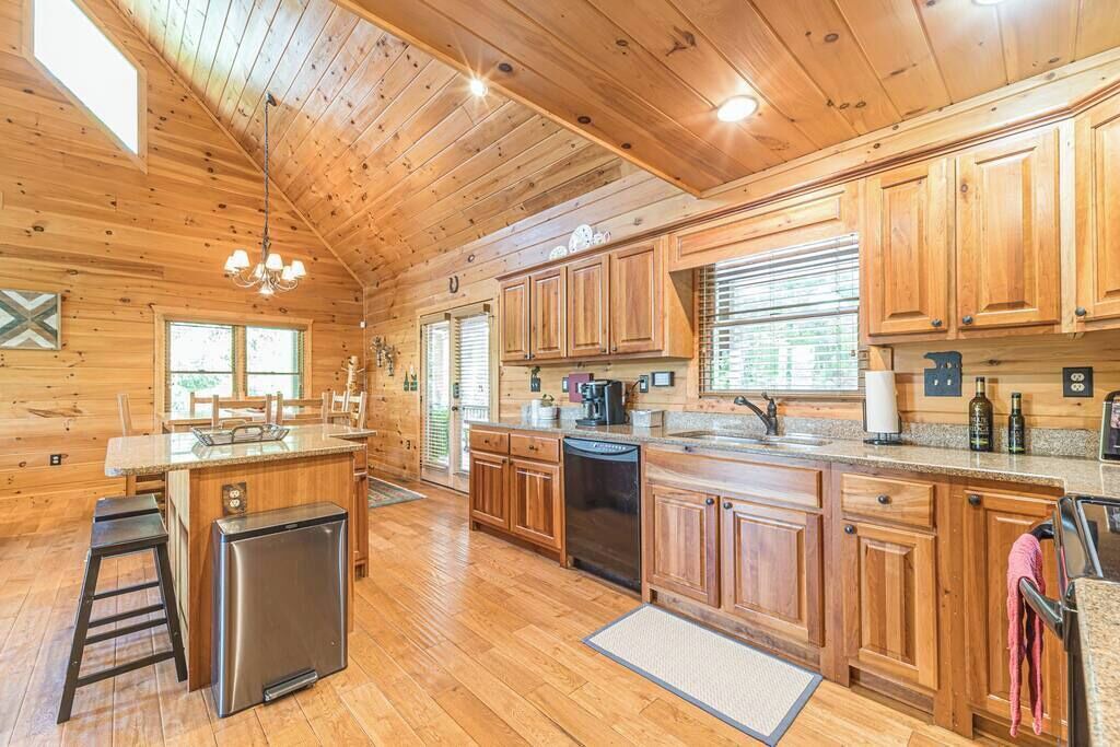Photo of Kitchen in Cherry Log