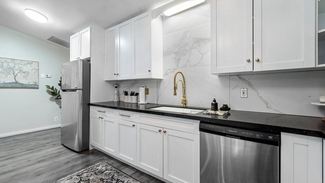Photo of Kitchen in Hunt Club