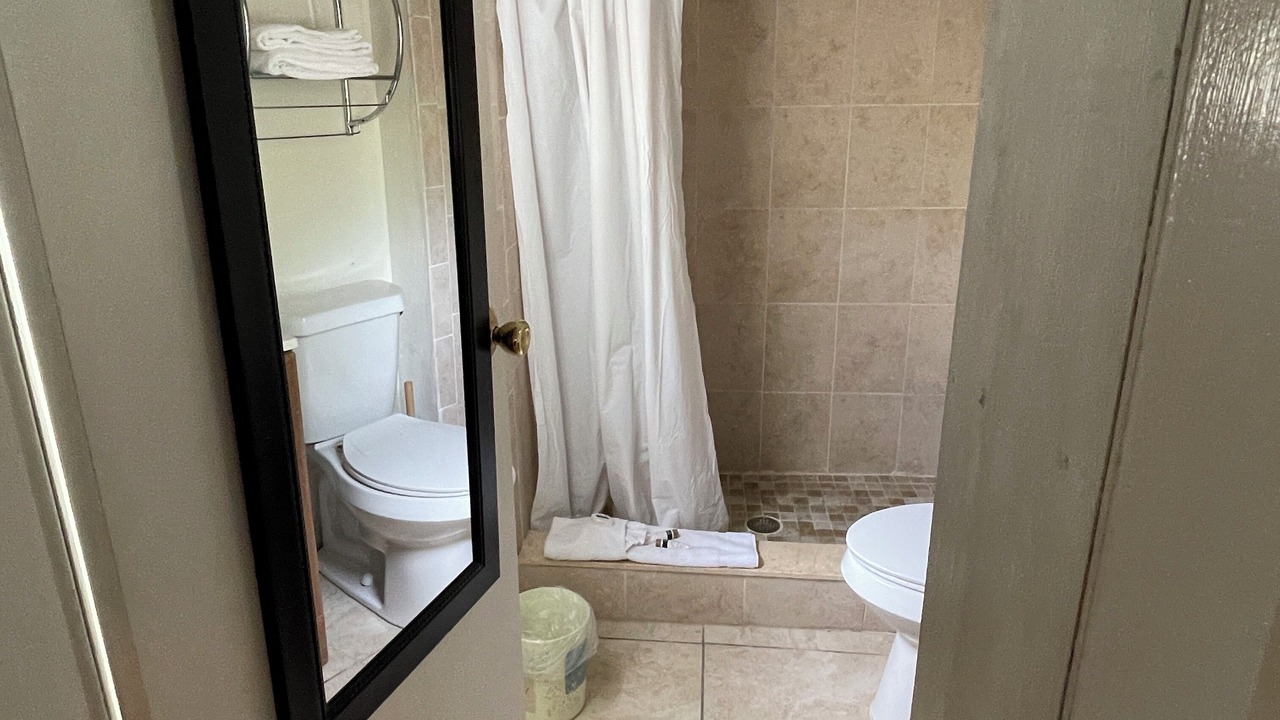 Photo of Bathroom in Anglers Park