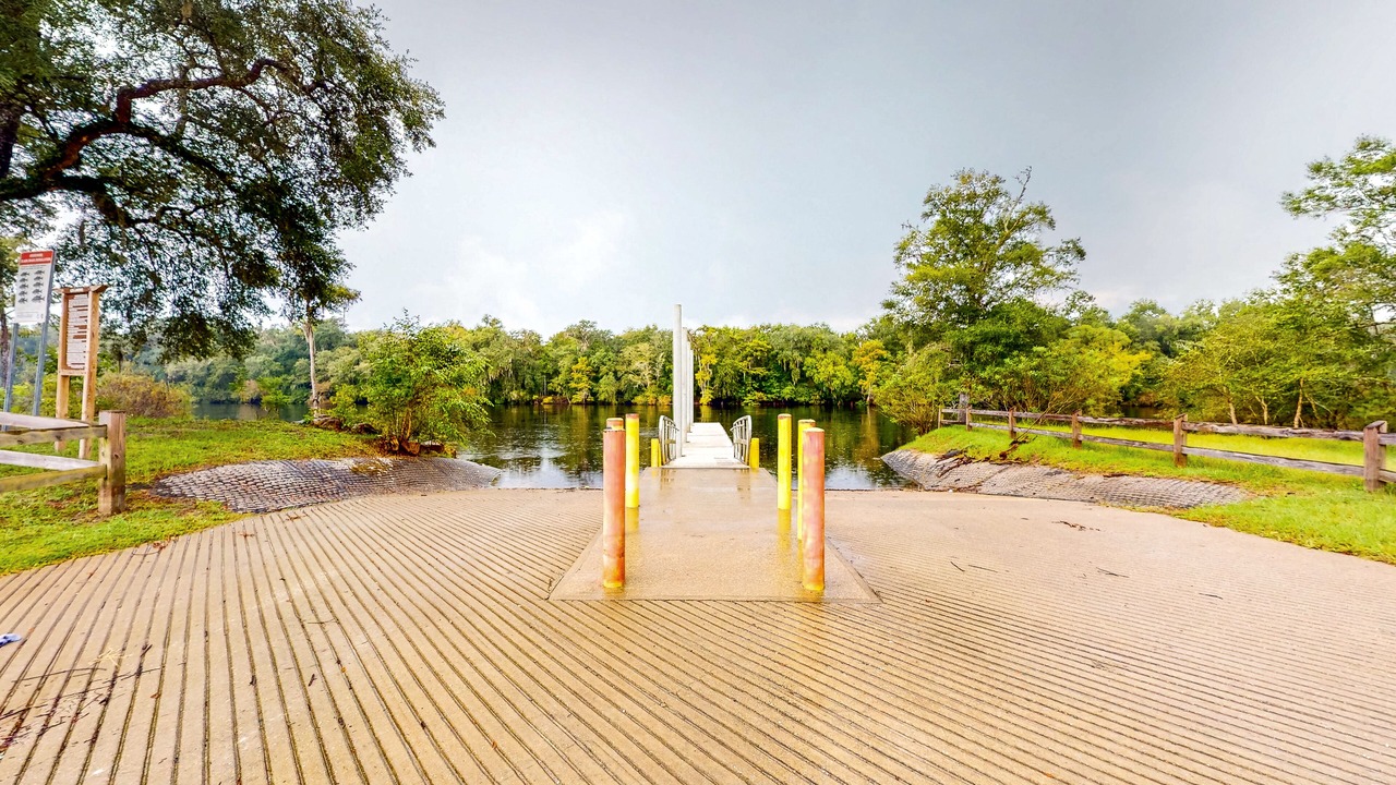 Photo of Outdoor in Bell