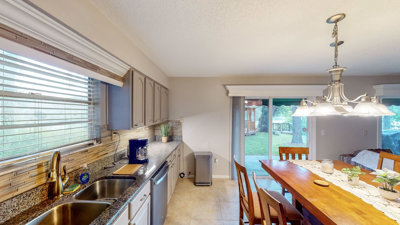 Photo of Kitchen in Bell