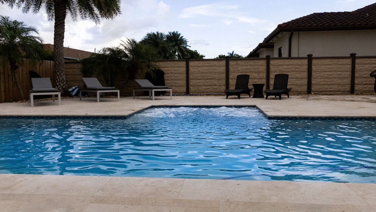 Photo of Outdoor in Tamiami