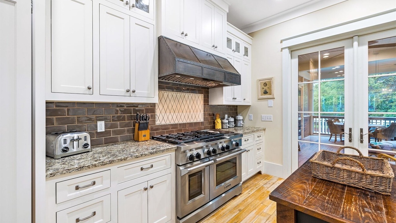 Photo of Kitchen in Forest District