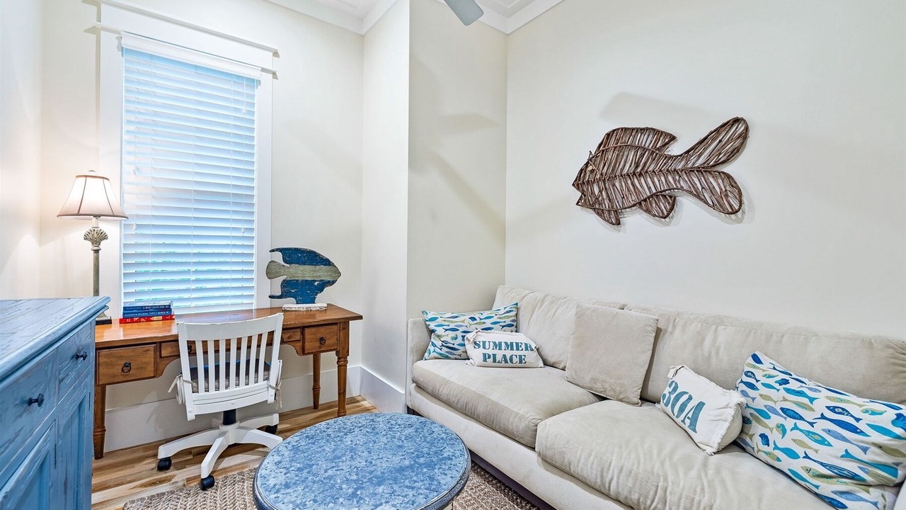 Photo of Livingroom in Forest District