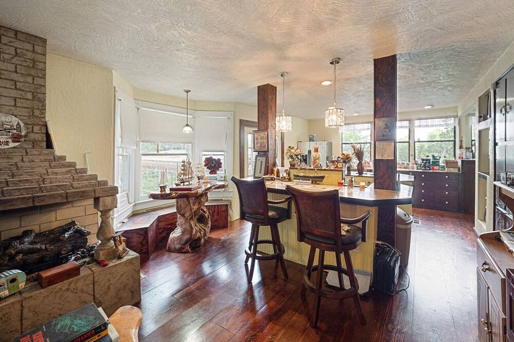 Photo of Kitchen in Crescent City