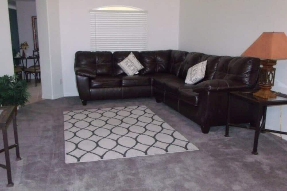 Photo of Bedroom in Orange Tree