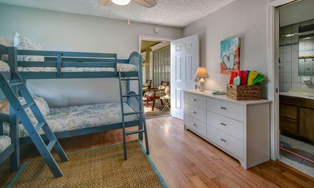 Photo of Others in Santa Barbara Estates