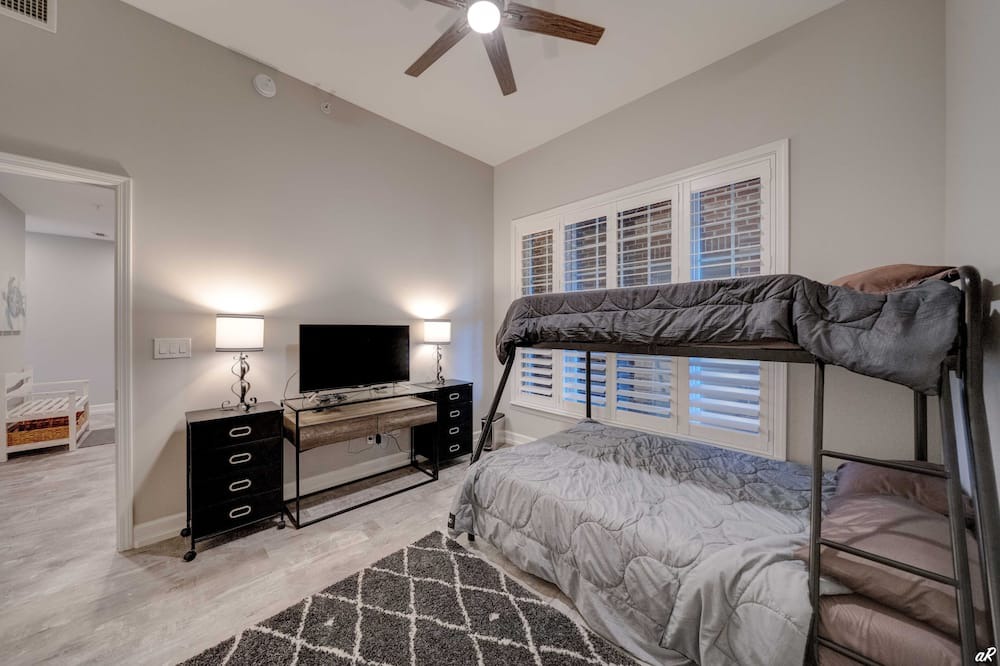 Photo of Bedroom in Upper Grand Lagoon