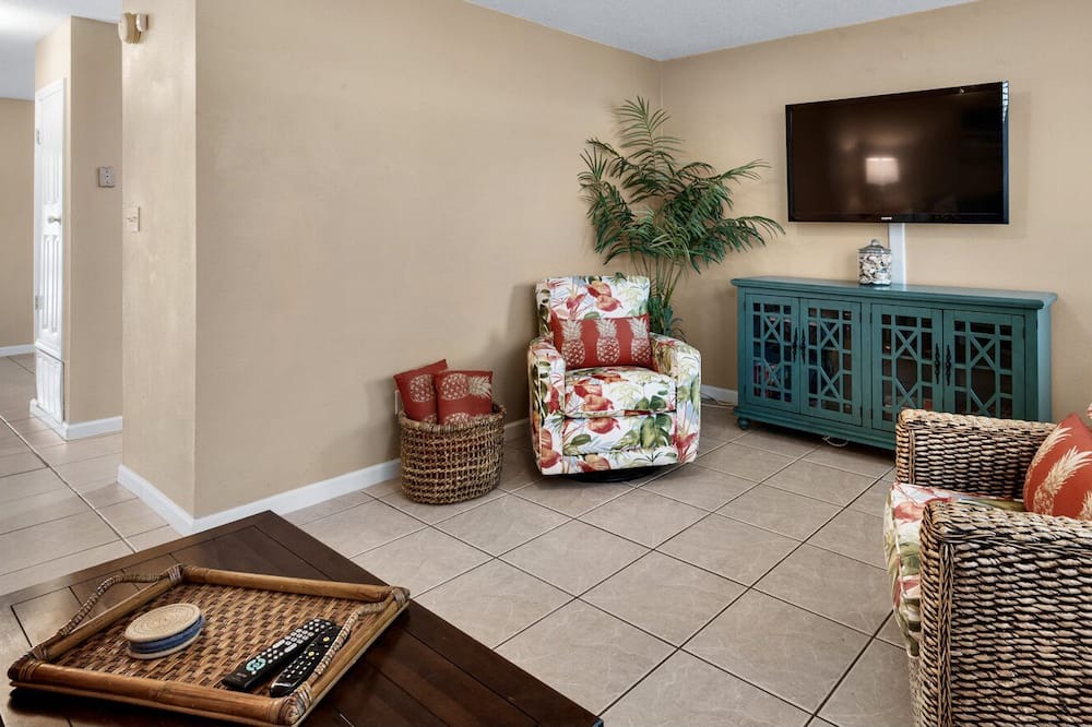 Photo of Livingroom in Sugar Beach