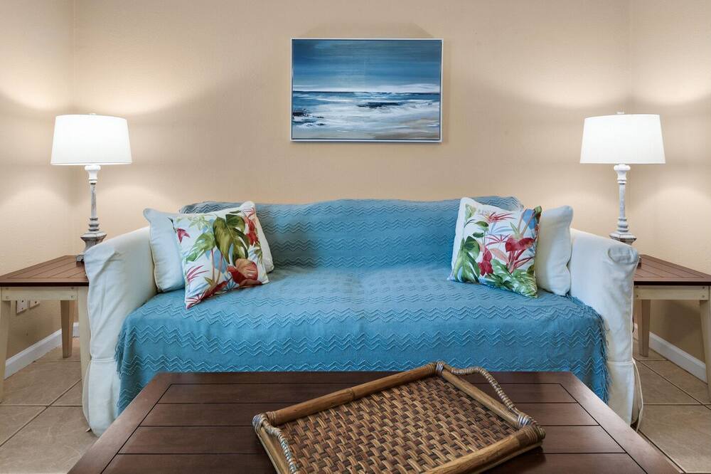 Photo of Livingroom in Sugar Beach