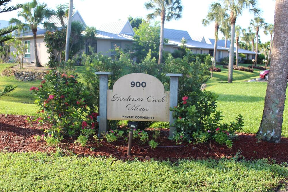Photo of Outdoor in Naples