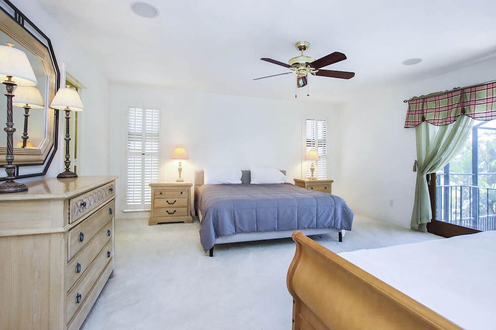 Photo of Bedroom in Beachview Country Club Estates