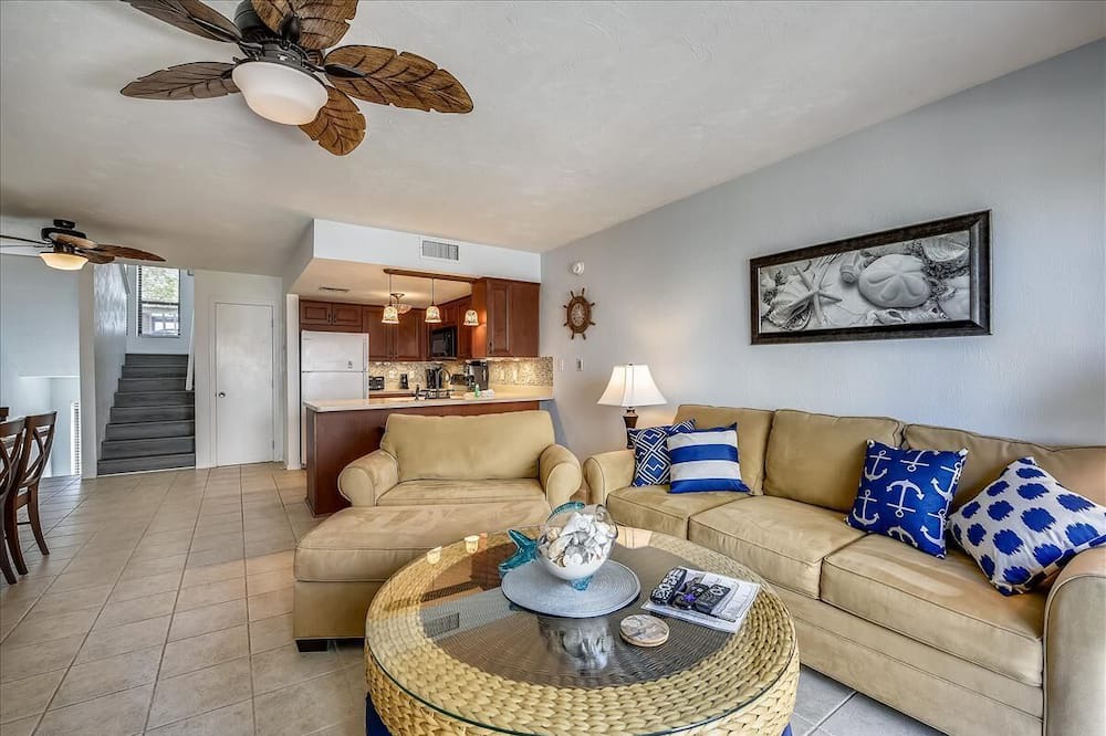 Photo of Livingroom in East End
