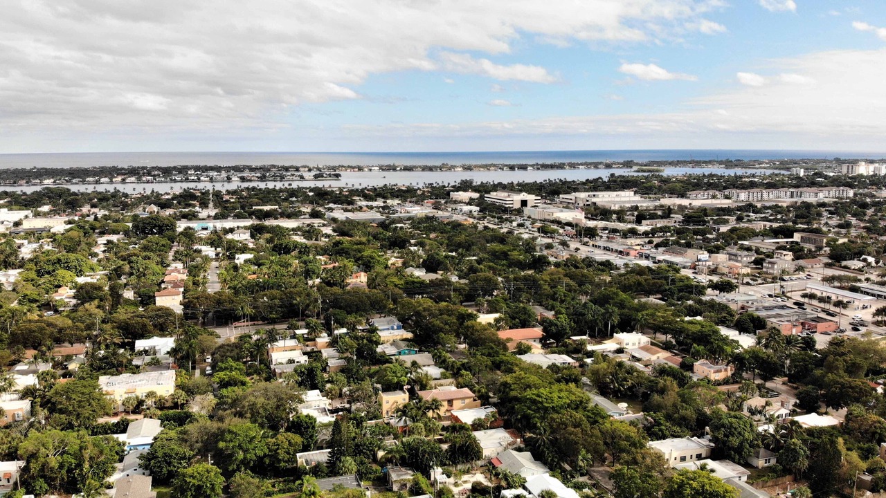 Photo of Outdoor in Poiciana Park II