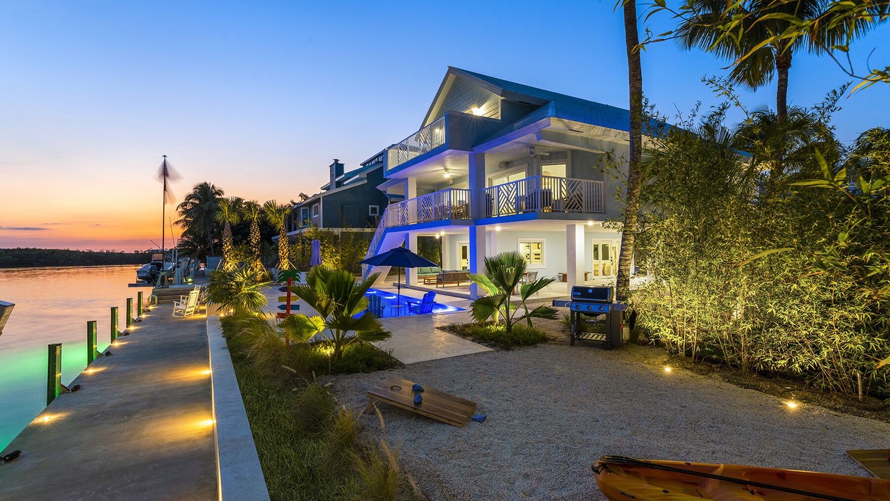 Photo of Outdoor in Venetian Shores