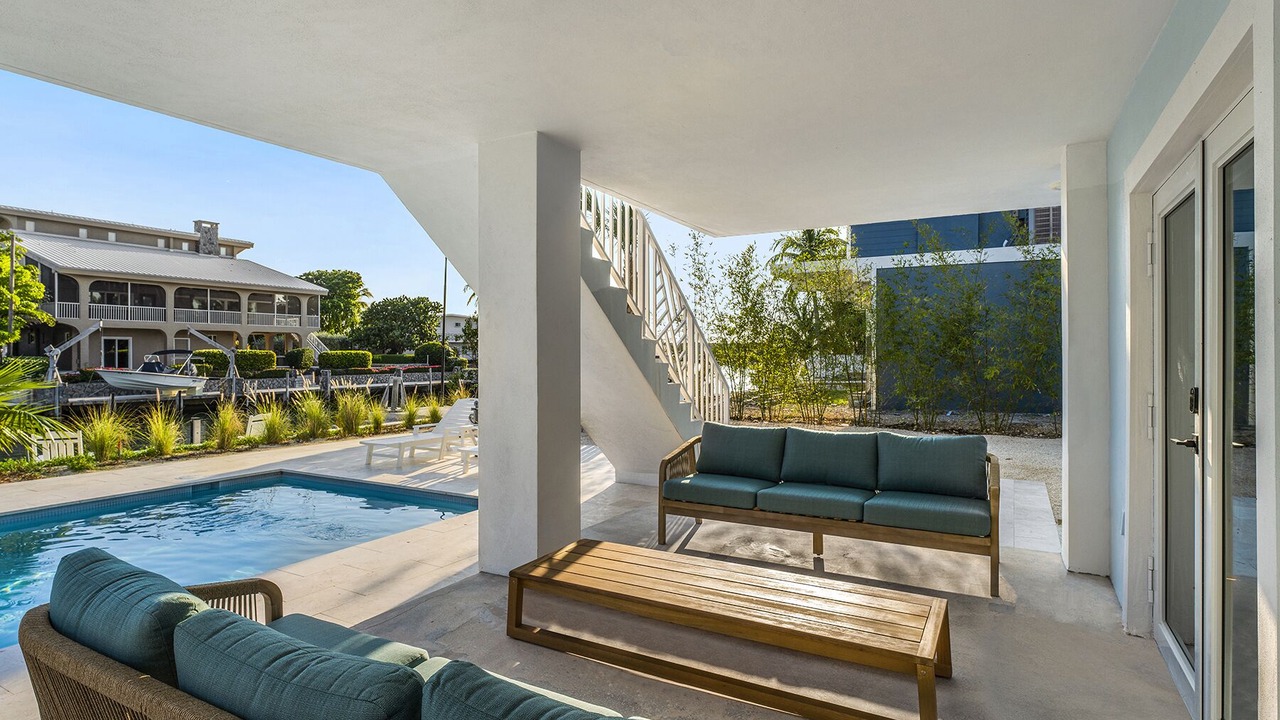 Photo of Outdoor in Venetian Shores
