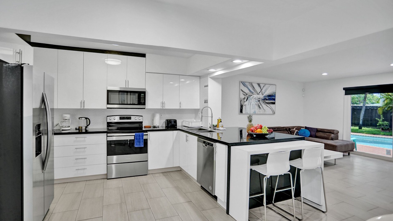 Photo of Kitchen in Royal Poinciana
