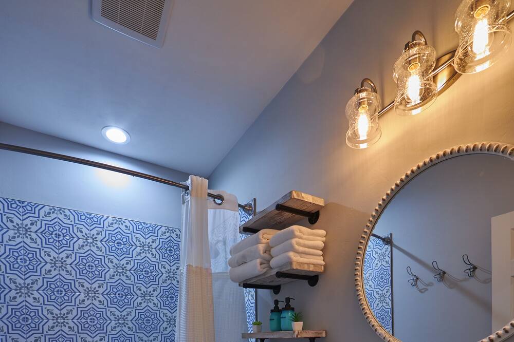 Photo of Bathroom in Old Town