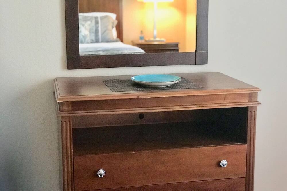 Photo of Bedroom in Channel District