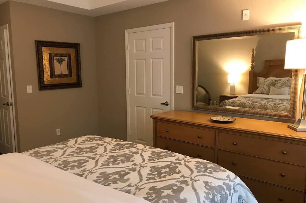 Photo of Bedroom in Channel District