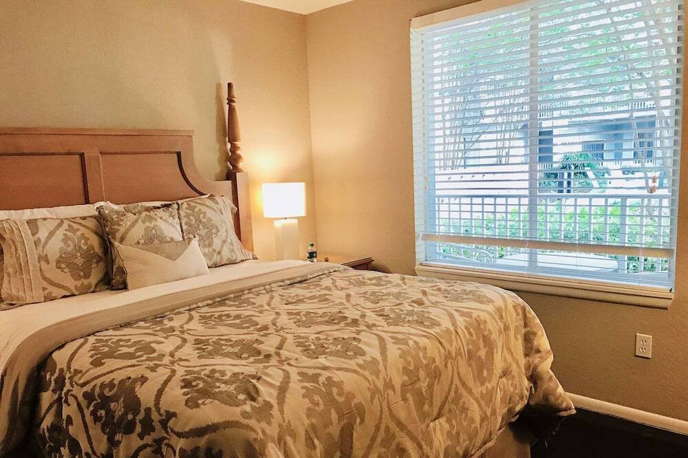 Photo of Bedroom in Channel District