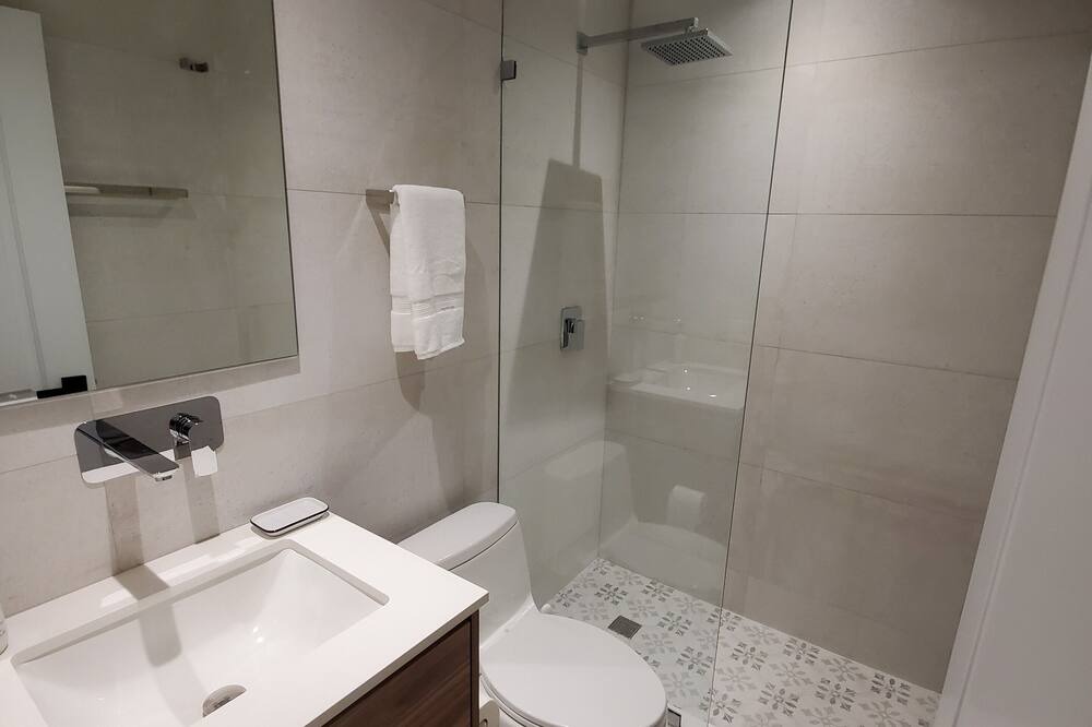 Photo of Bathroom in Buena Vista