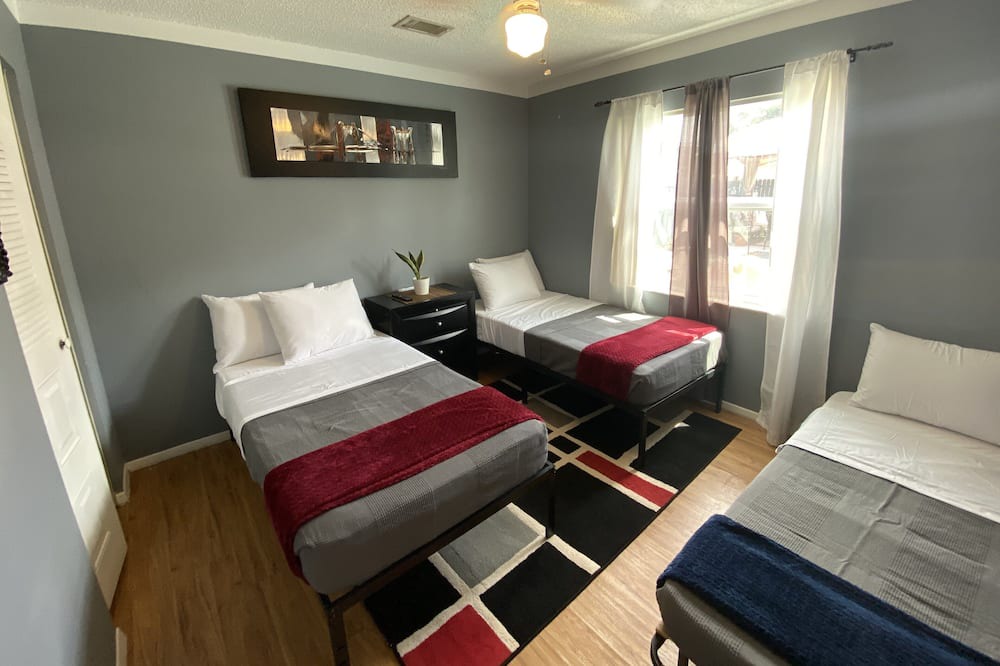 Photo of Bedroom in Brandon