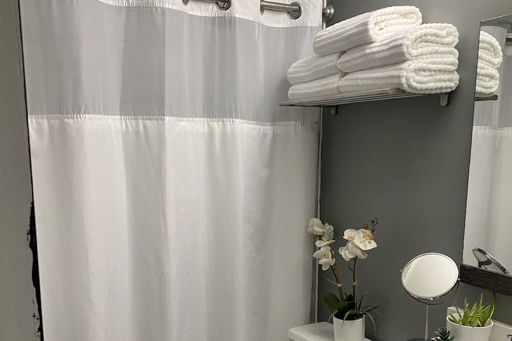 Photo of Bathroom in Brandon