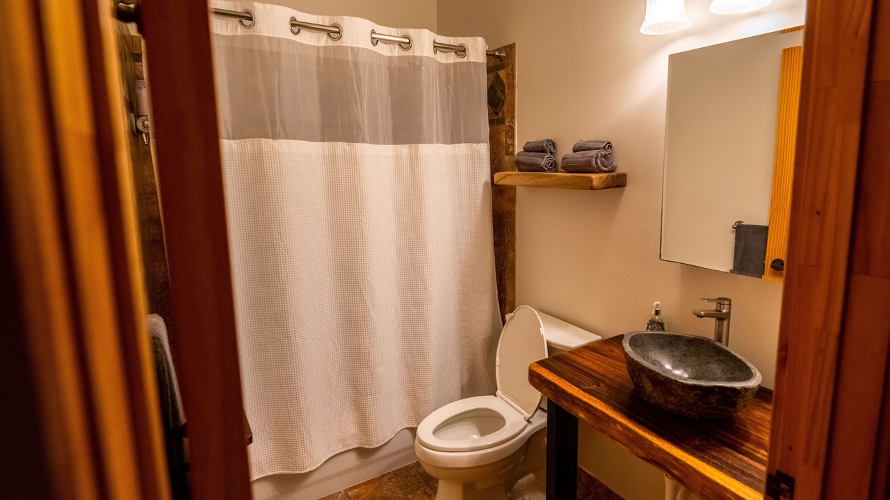 Photo of Bathroom in Jensen Beach