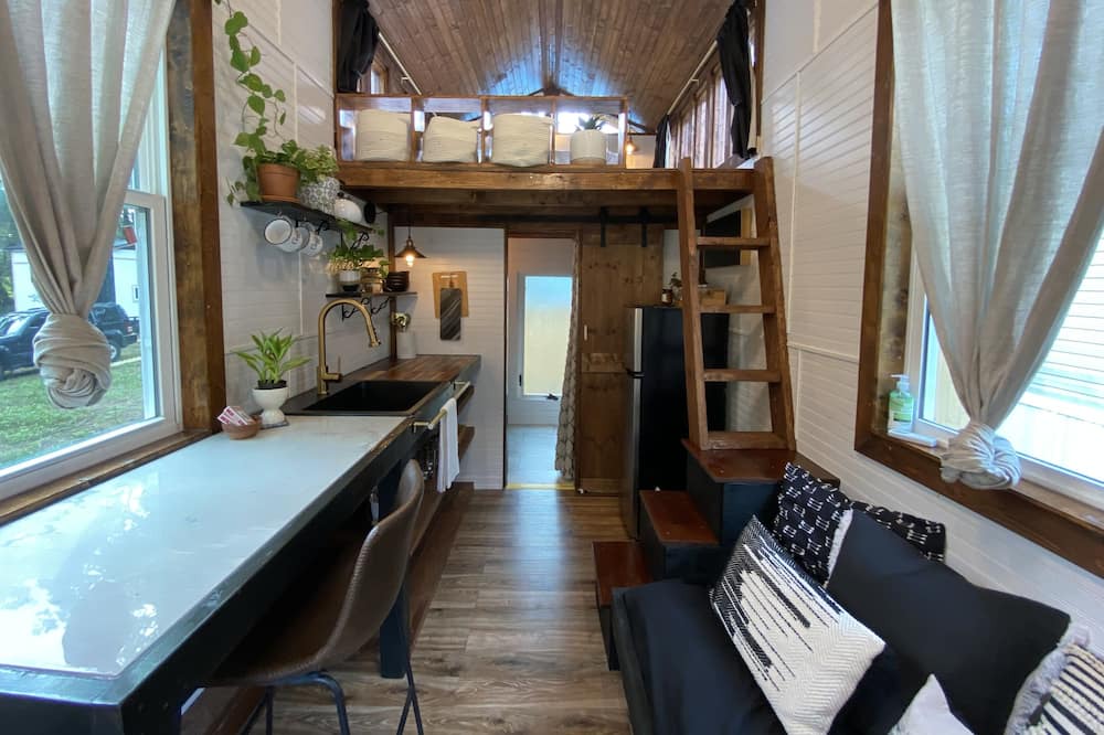 Photo of Bedroom in Alachua