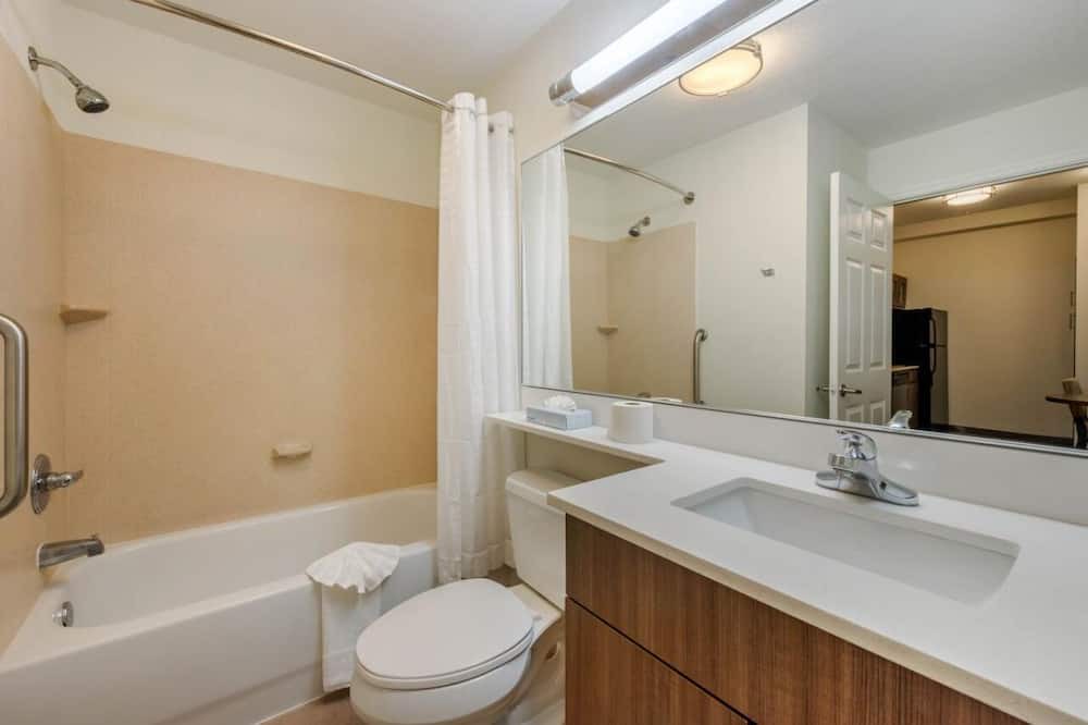 Photo of Bathroom in Biggar